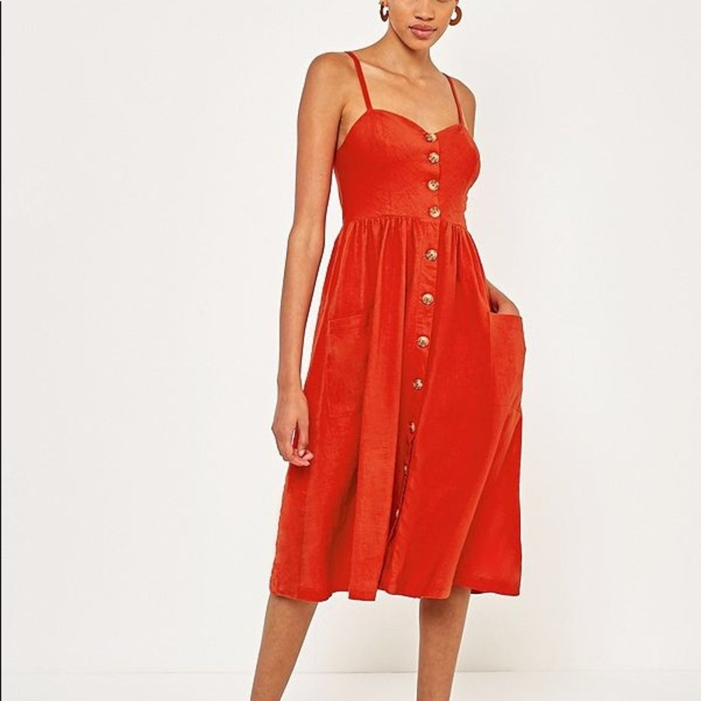 URBAN OUTFITTERS  RED LINEN DRESS